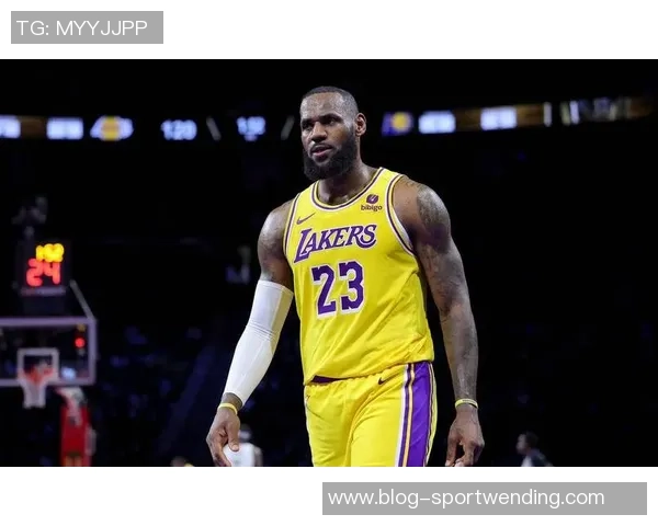 詹姆斯本赛季出手次数与使用率双双创生涯新低湖人队面临挑战