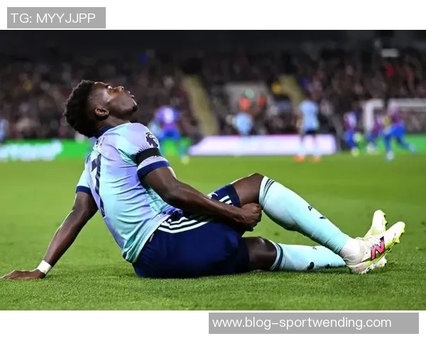 萨卡谈高强度比赛状态强调休息重要性但不放松的决心 萨卡谈高强度比赛状态强调休息重要性但不放松的决心